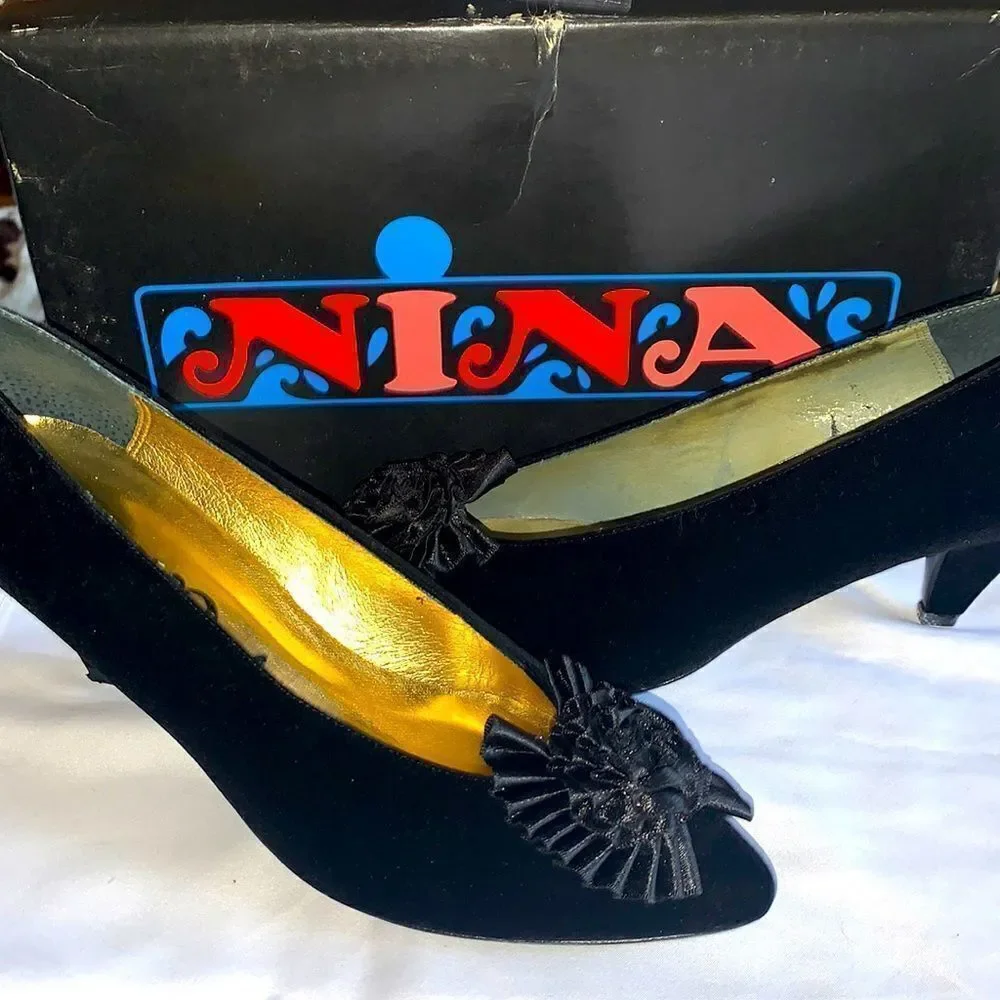 Vintage Nina black velvet kitten heels with satin bow